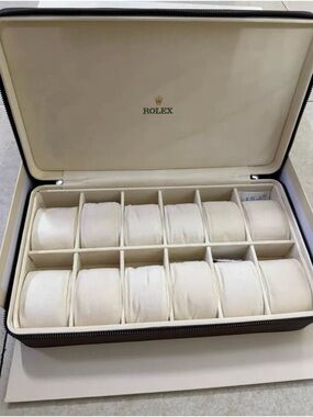 Rolex Cream and Gold Watch Storage Case